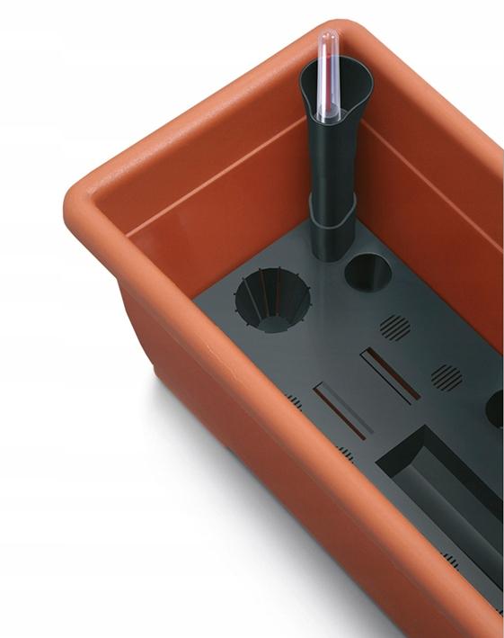 Skrzynka balkonowa z nawadnianiem IS6CAN Doniczka podłużna nr. 3