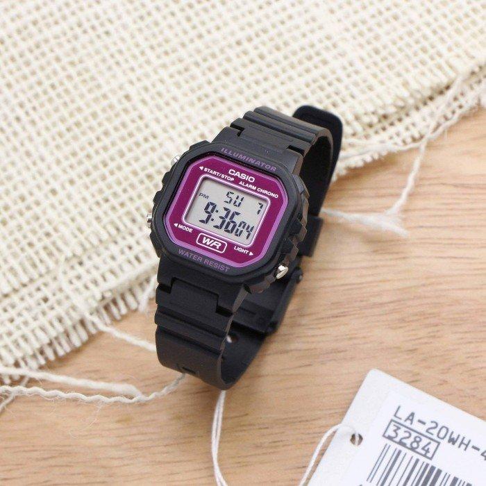 ZEGAREK DZIECIĘCY CASIO LA-20WH-4ADF  + BOX nr. 6