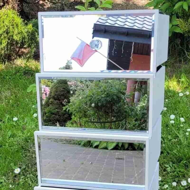 Zestaw szuflad 5 sztuk z lustrzanym frontem  nr. 1