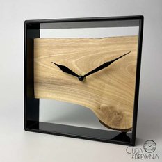 Zegar stojący - drewniany i nowoczesny