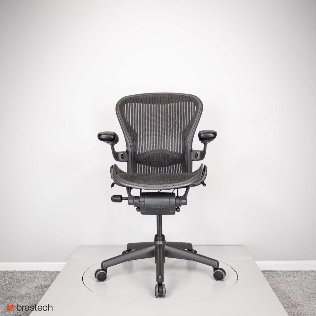 Fotel biurowy Herman Miller Aeron Classic 66 cm do biura pokoju sypialni czarny  nr. 1