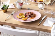 Talerz obiadowy coupe 28 cm Rose Garden Villeroy & Boch różowy do jadalni - Miniaturka zdjęcia nr 3