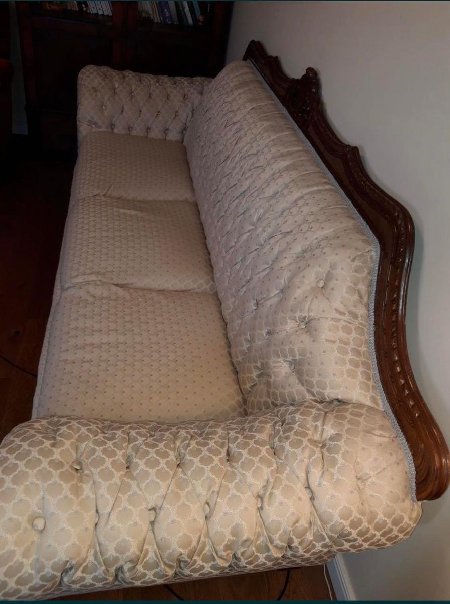 Sofa trzyosobowa nr. 2