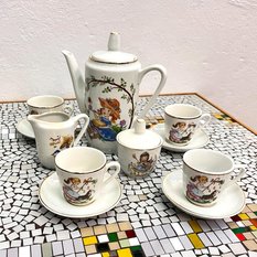 Kompletny zestaw, serwis do jadalni dla dzieci z zdobionej porcelany, Niemcy lata 70. - Miniaturka zdjęcia nr 6