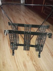 Metalowy stojak na gazety Vintage PRL - Miniaturka zdjęcia nr 2