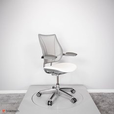 Fotel biurowy Humanscale Liberty – ergonomiczny, siatkowe oparcie, skórzane siedzisko Ticino, mechanizm automatyczny szary - Miniaturka zdjęcia nr 6