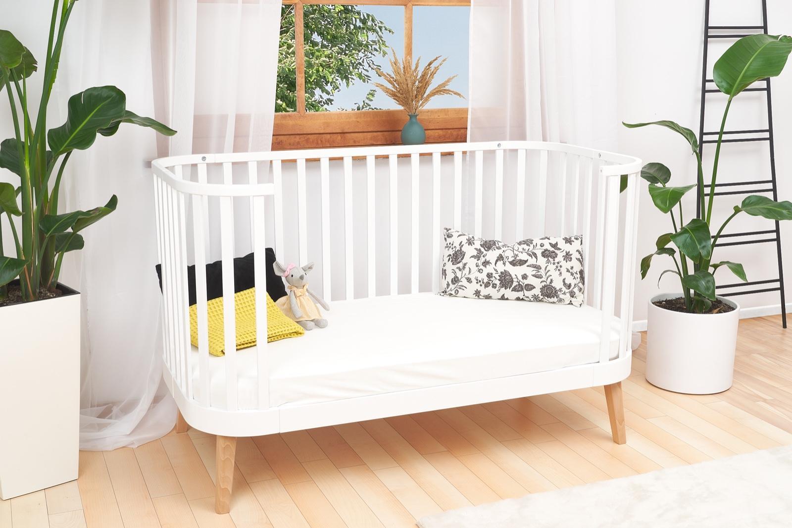 Łóżeczko niemowlęce drewniane bukowe zaokrąglone PRINCIPAL 140x70 cm 2w1 z funkcją sofy dla dziecka  nr. 5