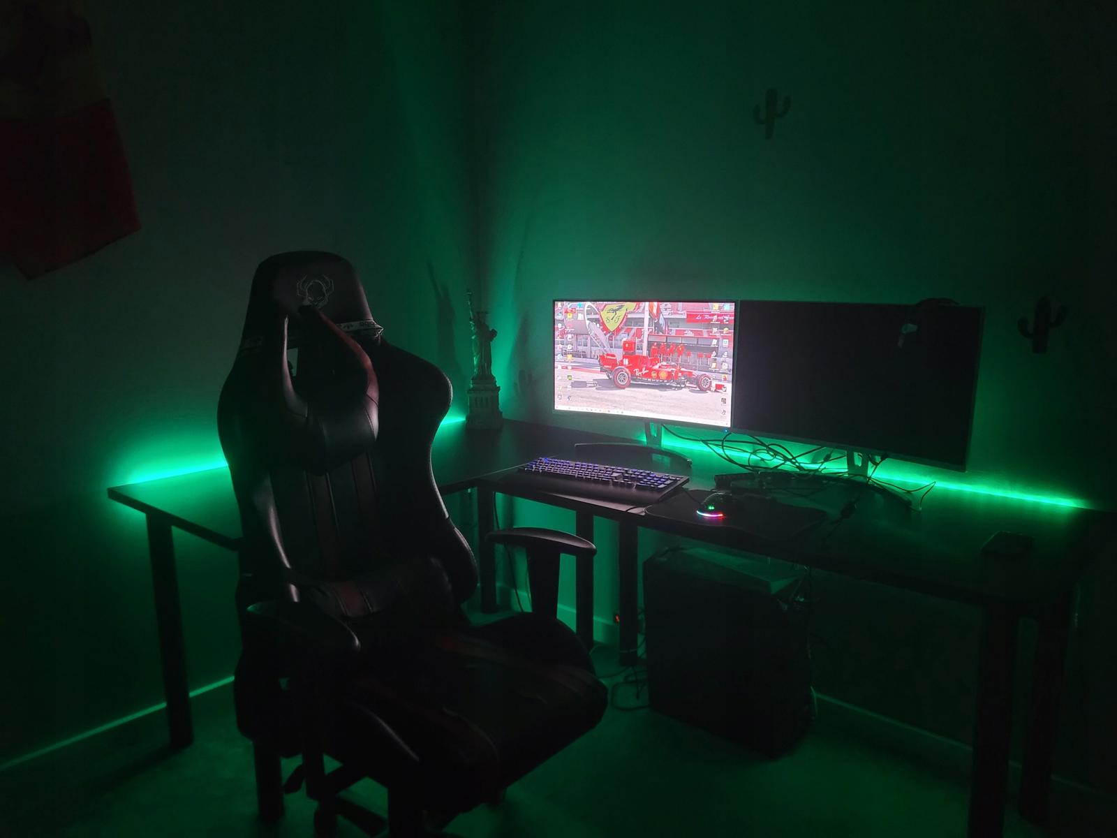 Biurko gamingowe narożne model 2 Top białe LOFT metalowe nogi LED RGB pilot dla gracza 180x71x60cm nr. 9