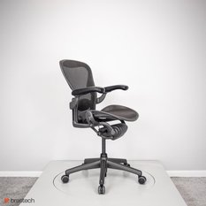 Fotel biurowy Herman Miller Aeron Classic 66 cm do biura pokoju sypialni czarny  - Miniaturka zdjęcia nr 9