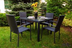 Meble stołowe ECCELLENTE z czarnego technorattanu do ogrodu 