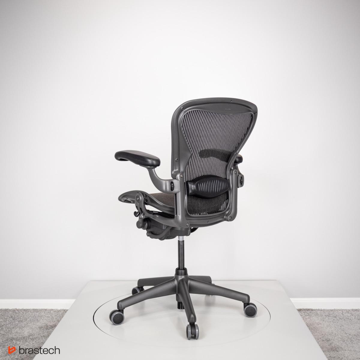 Fotel biurowy Herman Miller Aeron Classic 66 cm do biura pokoju sypialni czarny  nr. 5