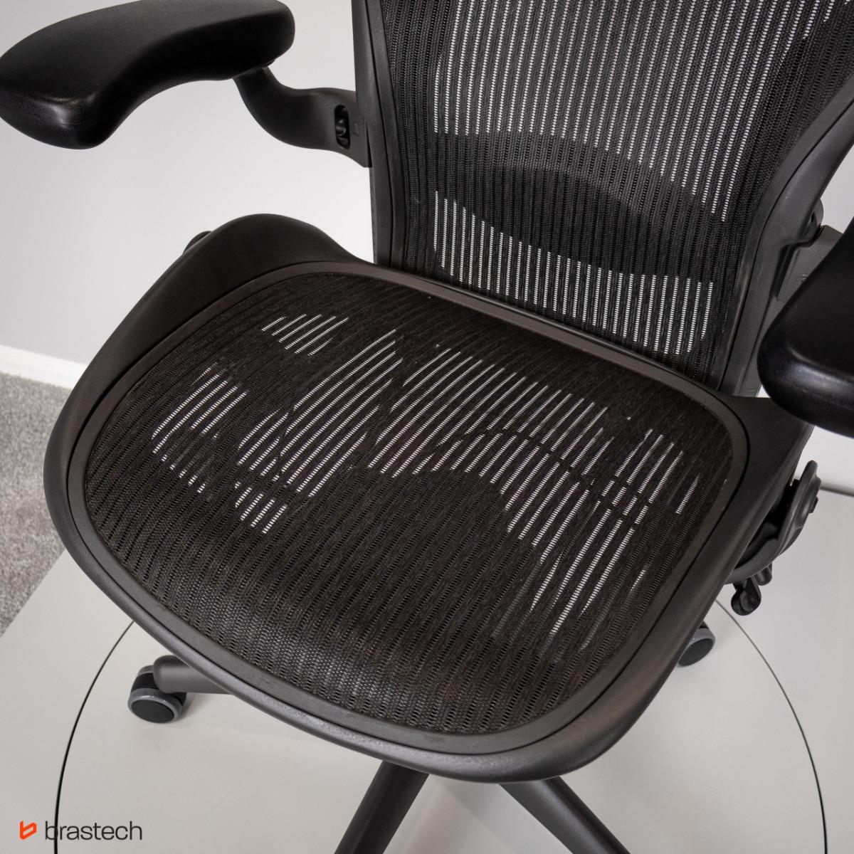 Fotel biurowy Herman Miller Aeron Classic 66 cm do biura pokoju sypialni czarny  nr. 11