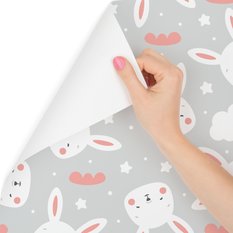 Tapeta dla dzieci w urocze króliki chmury kropki 