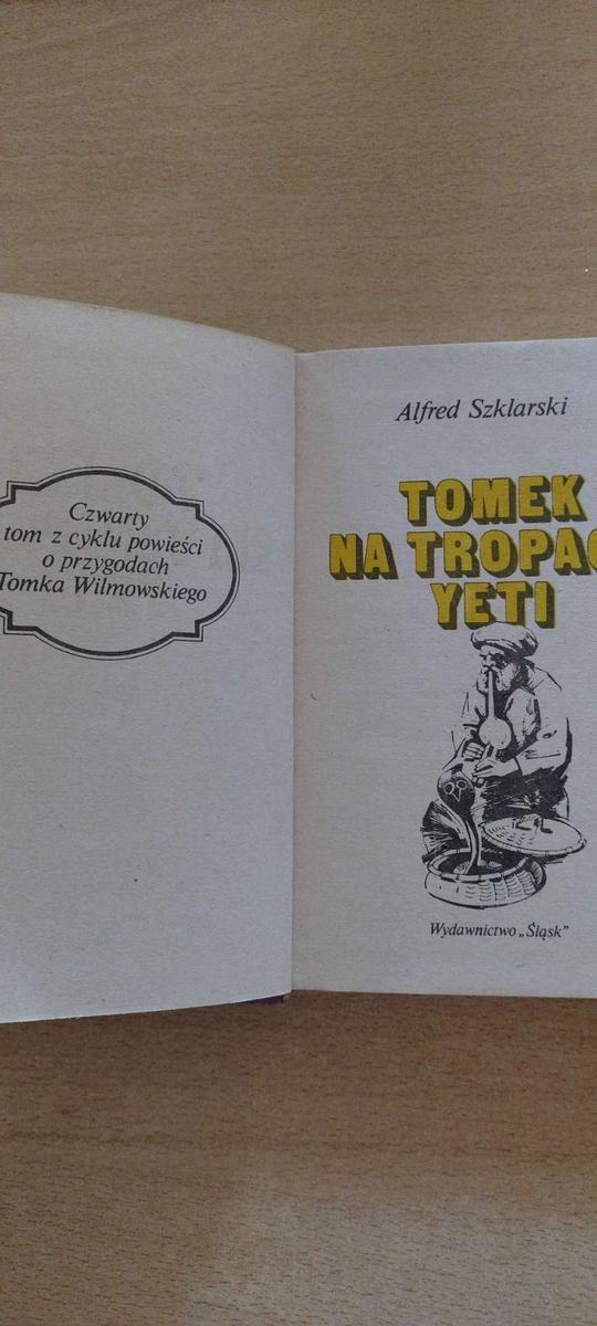 Książka Tomek na tropach Yeti -Alfred  Szklarski. nr. 2