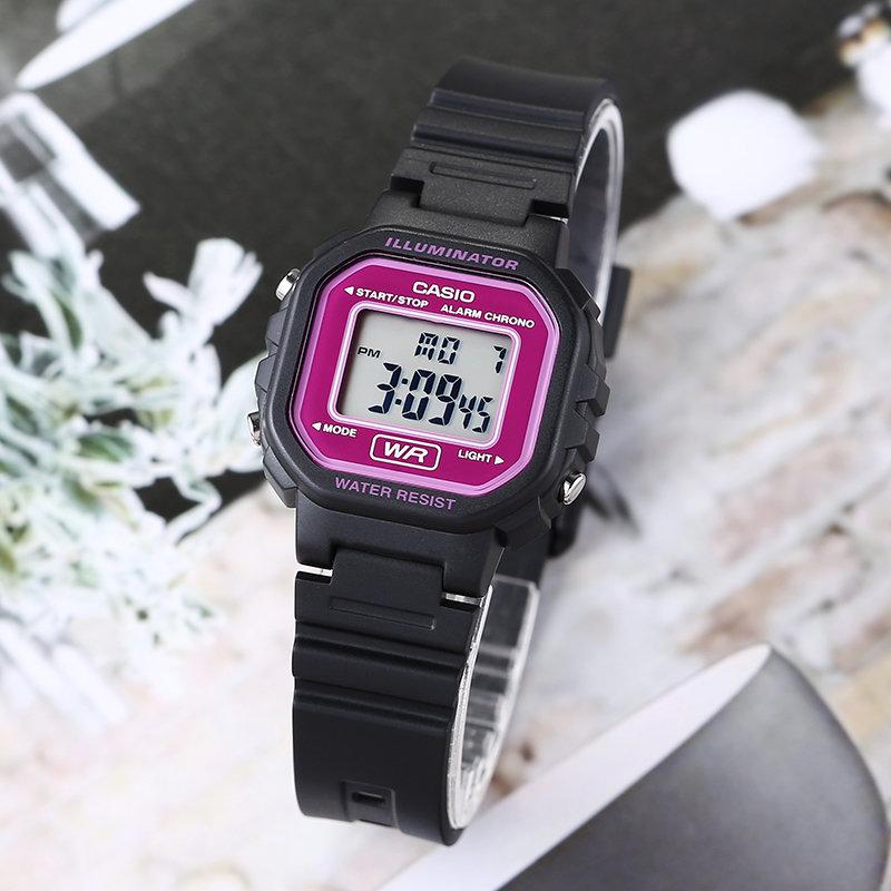 ZEGAREK DZIECIĘCY CASIO LA-20WH-4ADF  + BOX nr. 4